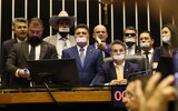 Efeito Felca: bancada bolsonarista quer barrar projetos contra adultização de crianças nas redes